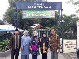 Literasi dan Wirausaha di Madrasah